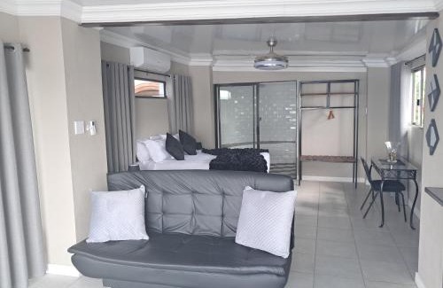 Kosmos House | THE GALLARY INN, Kosmos, Hartbeespoort