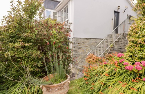 Tenby Cottage | The Gallery