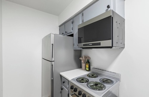 Old Town Alexandria Condo | The Gallery Unit 201