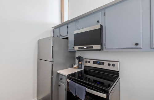 Old Town Alexandria Condo | The Gallery Unit 301