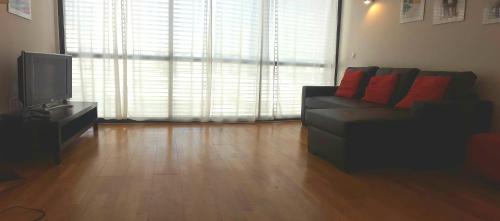 Parque das Nacoes Apartment | The Galley