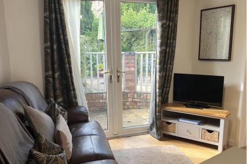 Coalbrookdale Apartment | The Garden Apartment