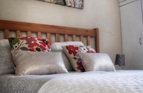 Walmer Ski Chalet | The Garden Cottage on 140 Fordyce