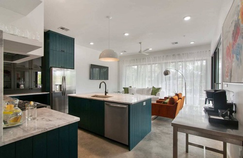 Touro House | The Garden District's Pied-à-Terre on Prytania | 4 Bedrooms