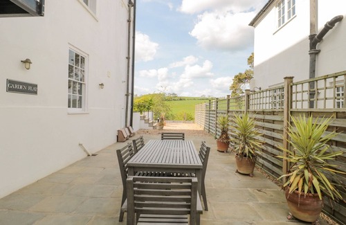 Bridport Cottage | The Garden Flat