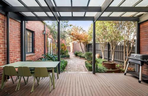 Clifton Hill House | The Garden Gable - Stylish Terrace Living