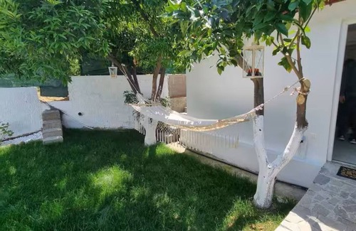 Paradisi House | The Garden House in Paradisi