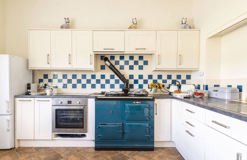 Holworth Apartment | The Garden house with 4 double bedrooms and beautiful rural views