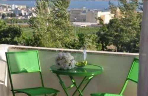 Trecase Villa | The garden of Villa Anna, Oplonti room sea view