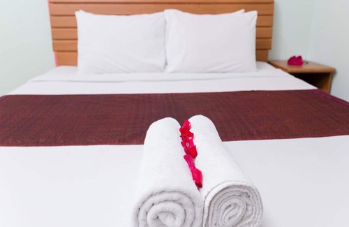Nonthaburi Hotel | The Garden Place