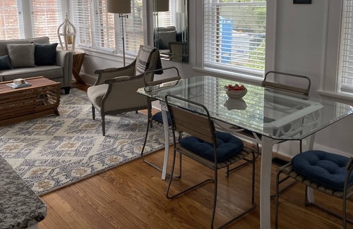 Northside District Condo | The Garden Suite at Hampton Court