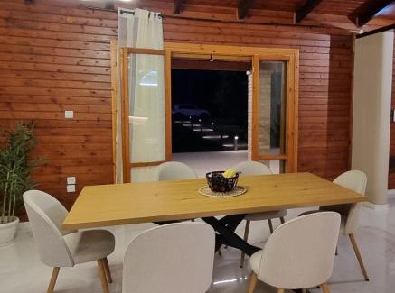 Ilida House | The Garden Villa