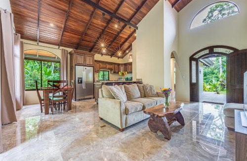 Ballena Villa | The Garden Villas by Vista Celestial