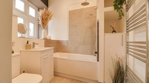 Malvern Apartment | The Gate House-Wyndale Living- West Malvern