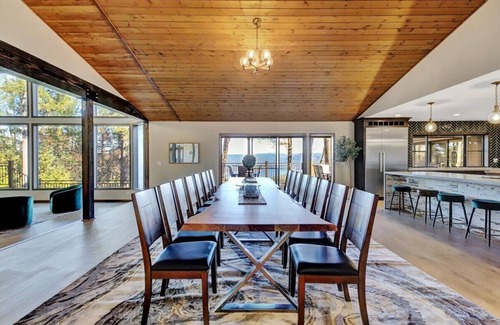 Nevada City House | The Gathering Place! Sleeps 24, Lakeview, Hot tub, Game room