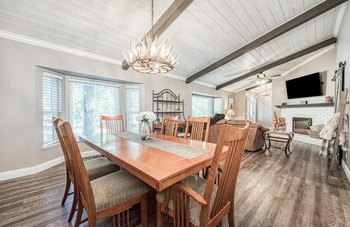 Shaver Lake House | The Gathering Place