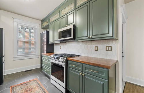 Ghent Condo | The Gem at Castlewood, Short walk to EVMS/CHKD/Sentara Hospital Complex