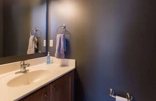 North Kansas City House | The Gentry - North Kansas City Townhome - Perfect Location!