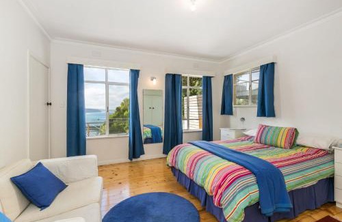 Lorne House | The George