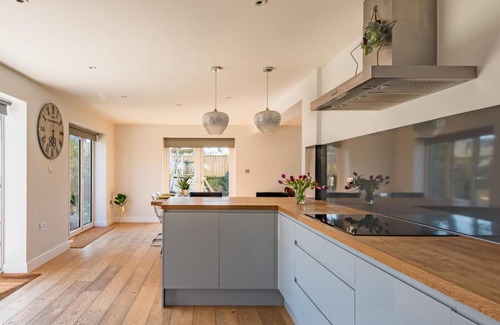 Deal House | The George - Large family home by the sea