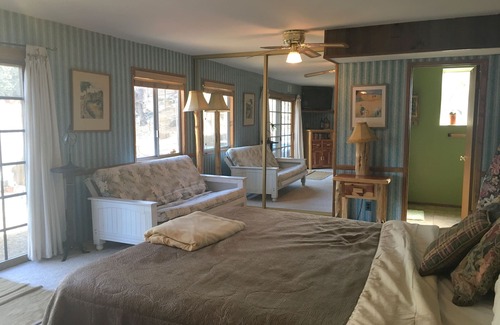Wrightwood House | The Getaway Chalet - 3bd, 2ba, Spacious And Nicely Furnished Home Backs To Fores