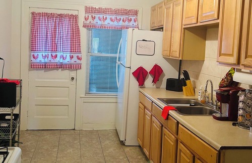 Garfield Heights Apartment | The Getaway Experience