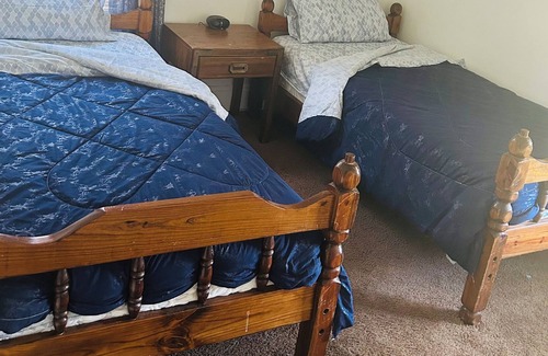 Garfield Heights Apartment | The Getaway Experience