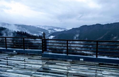 Shimla Bed & Breakfast | The Getaway