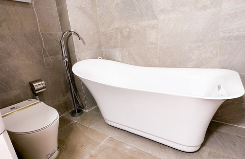 Port Harcourt Hotel | The Gibs Hotel
