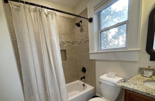Lakeshore South House | The Gibson At Ortega Marina