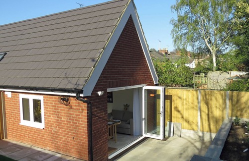 Ipswich House | The Giraffe House close to Ipswich's Heritage Harbour