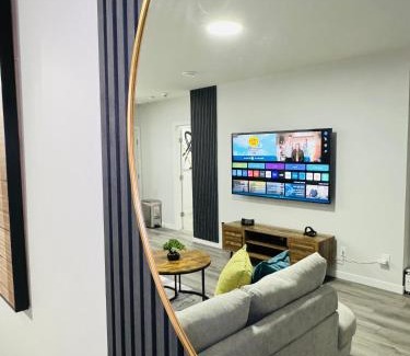 Northwest Calgary Apartment | The Glacier Royale - 1 Bed Suite in NW Calgary