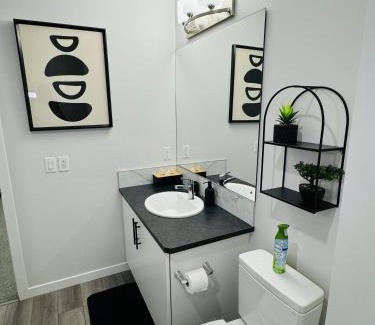 Northwest Calgary Apartment | The Glacier Royale - 1 Bed Suite in NW Calgary