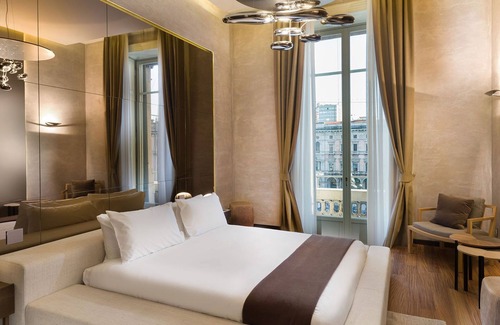 Milan Centre Hotel | The Glamore Milano Duomo