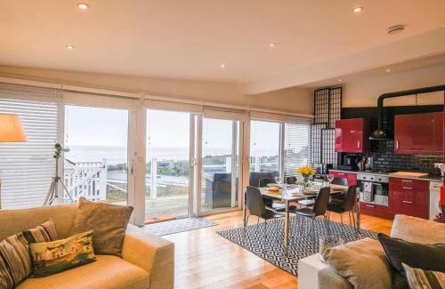 Aberdovey House | The Glass House