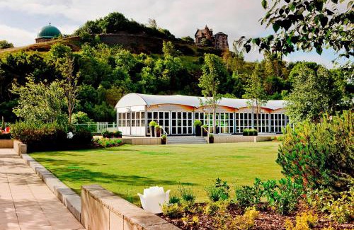 New Town Hotel | The Glasshouse, Autograph Collection