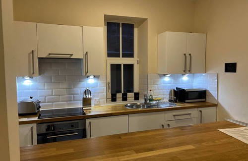 Inverness City Centre Hotel | The Glen Mhor Apartments
