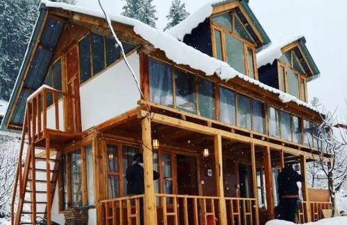 Kullu House | The Glenford House