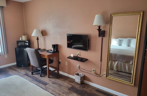 Glenville Hotel | The Glenville Inn