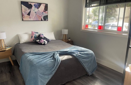 Manly Cottage | The Goat Keepers Cottagen