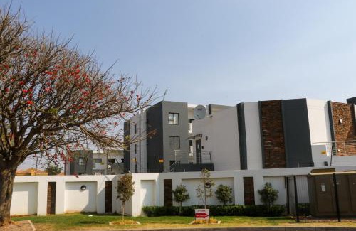 Greater Johannesburg Metropolitan Area Apartment | The Gold Portrait @ Carlswald
