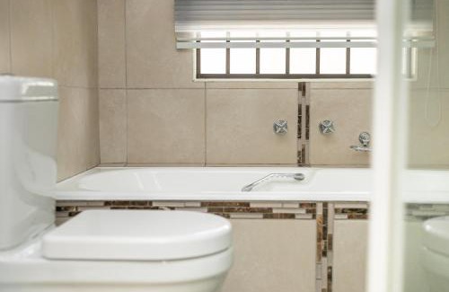 Kempton Park Apartment | The Golden Place
