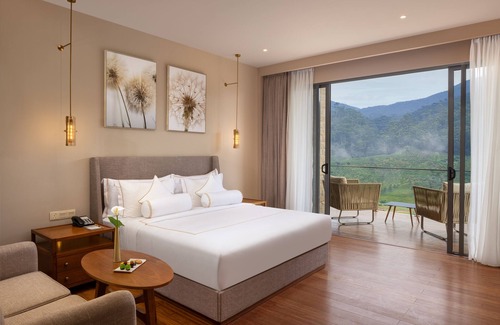 Nuwara Eliya Hotel | The Golden Ridge Hotel