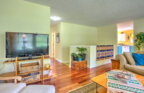 Shawnigan Lake House | The Good Life House(upper)@ Shawnigan Beach Resort
