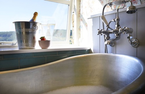 Scarborough Bed & Breakfast | The Grainary Boutique Hotel