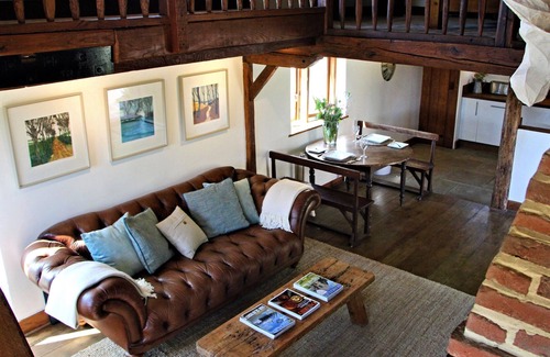 Crowborough Cottage | The Granary at Coes Vineyard, Rotherfield