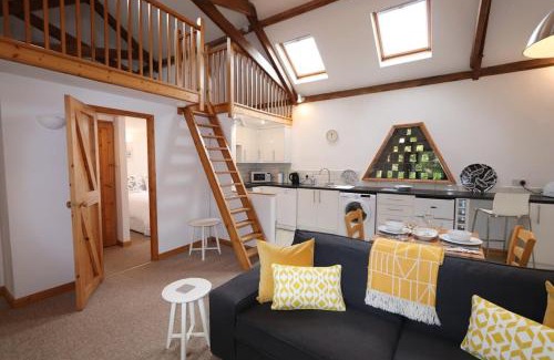 Tockington Apartment | The Granary at The Long Barn a Perfect Countryside Stay