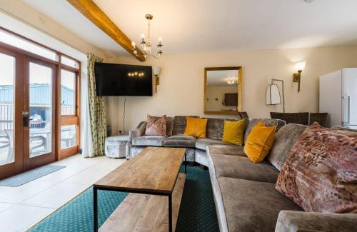 Aberystwyth House | The Granary, Bryncarnedd cottages