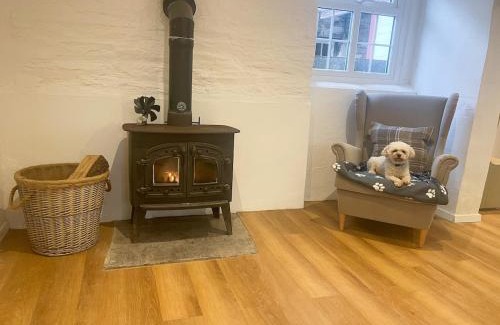 Cardigan House | The Granary, Cilbronnau Farm, Cardigan