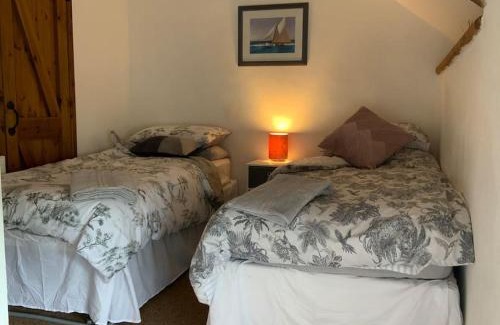 Burrington House | The Granary Cottage